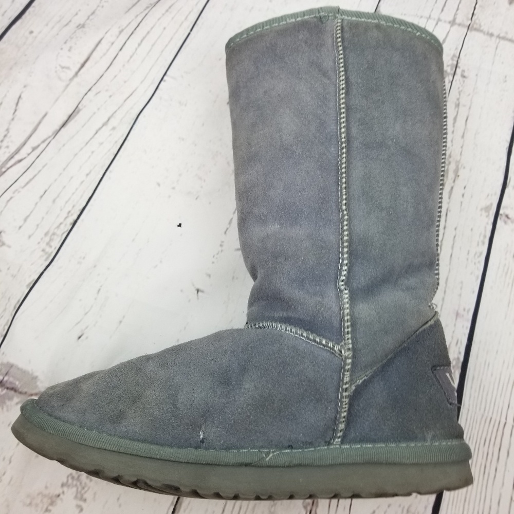***SoldUGG Classic Tall Sherling Boot - Picture 6 of 6